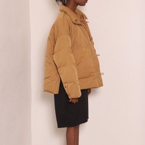 SUPER WARM BRAND NEW DOWN FEATHER PUFFER